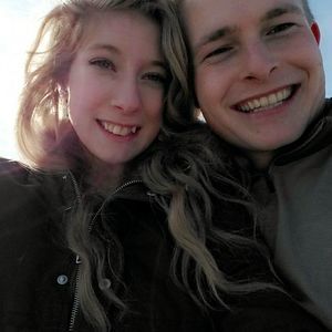 Meet your Posher, Elaina